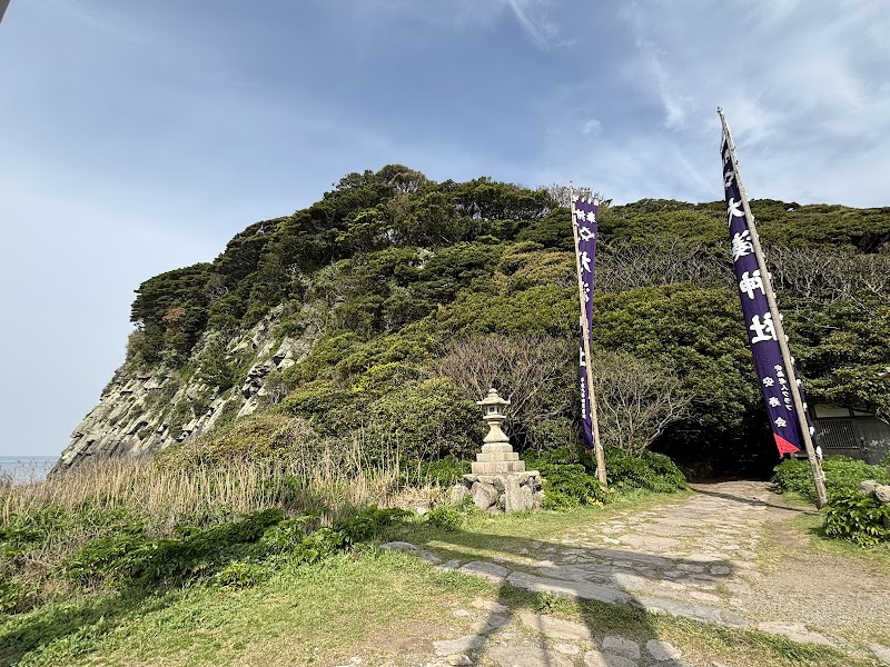 Ominato Jinja