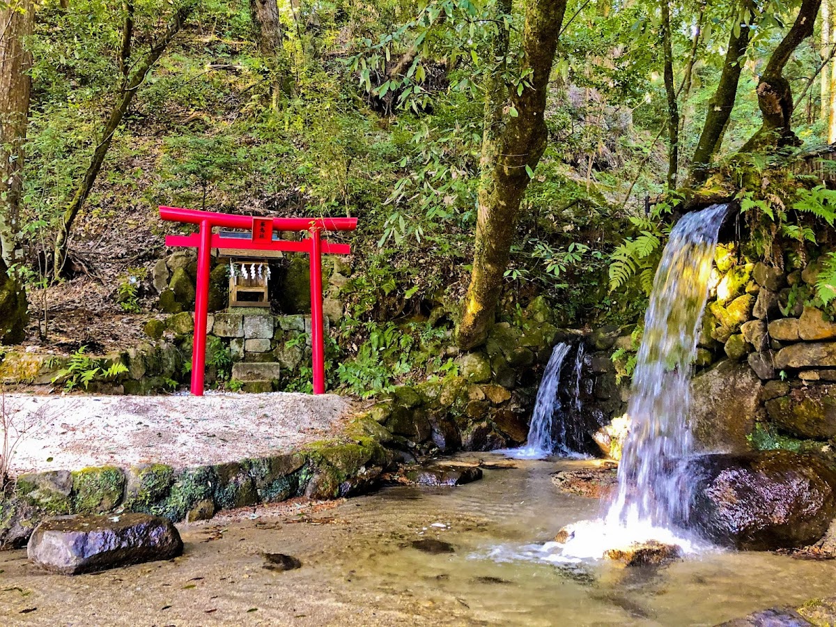 Sanage Jinja