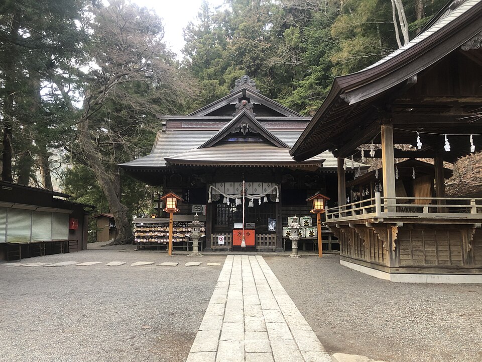 新倉富士浅間神社 1