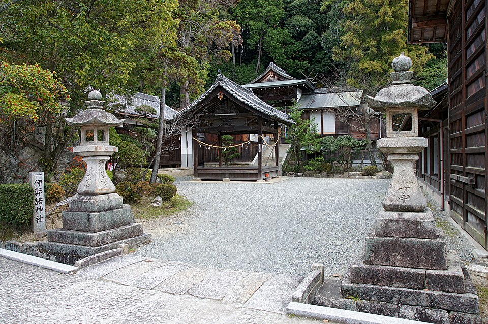 伊弉諾神社 1