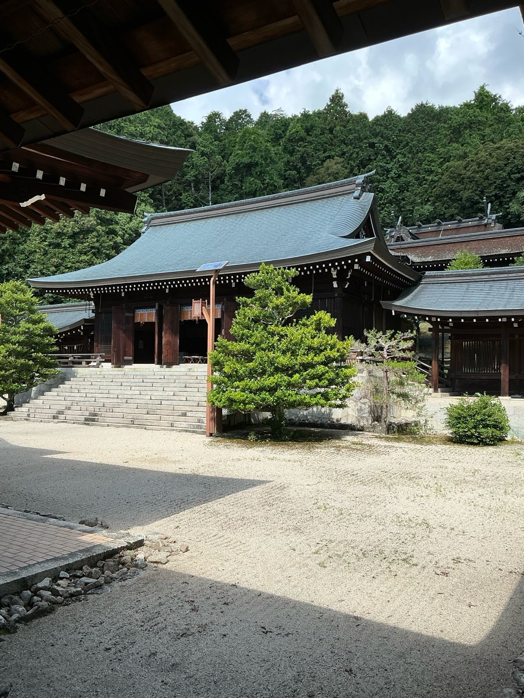 Omi Jingu 2