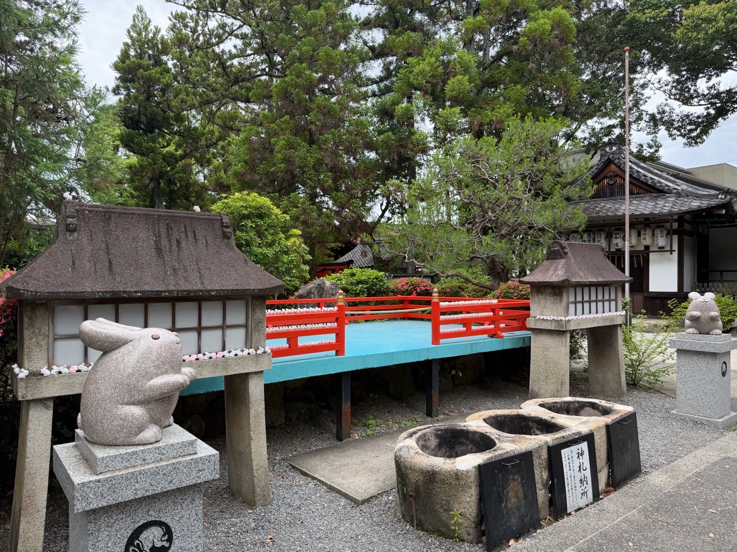 岡崎神社